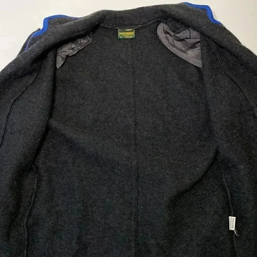 Geiger Collections Made in Austria Coat - Picture 9 of 11